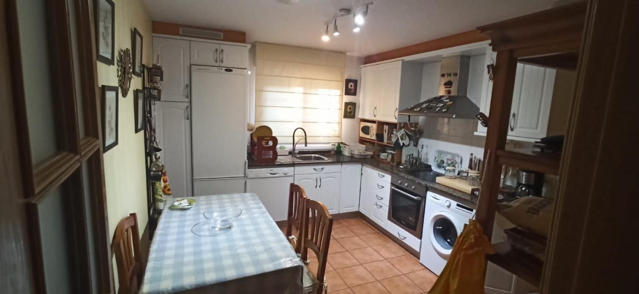 Vivienda El Olivo Con Piscina Privada Y Jardin. Βίλα Ayegui Εξωτερικό φωτογραφία